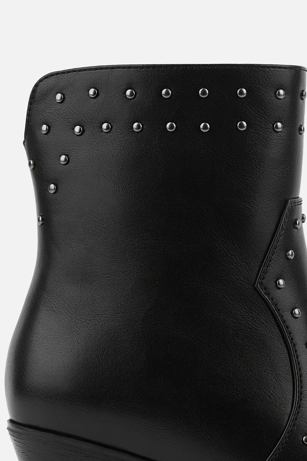 BOTÍN COWBOY NEGRO DE MUJER CON TACÓN Y TACHAS