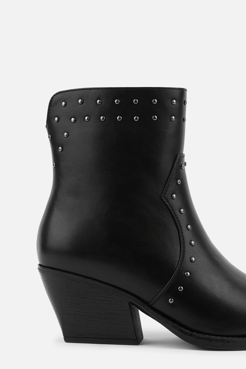 BOTÍN COWBOY NEGRO DE MUJER CON TACÓN Y TACHAS