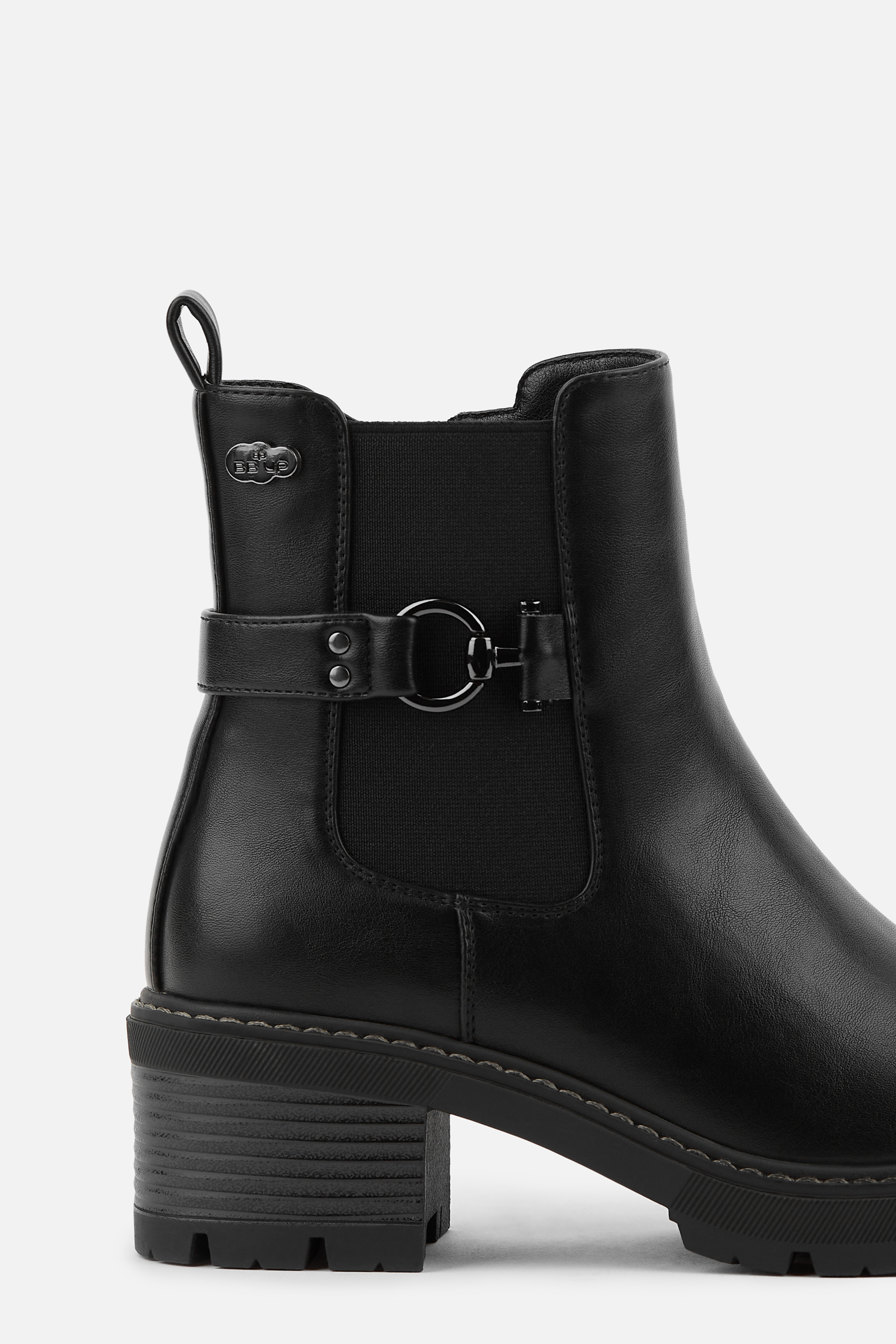 BOTINS DE MULHER COM SALTO E FIVELA