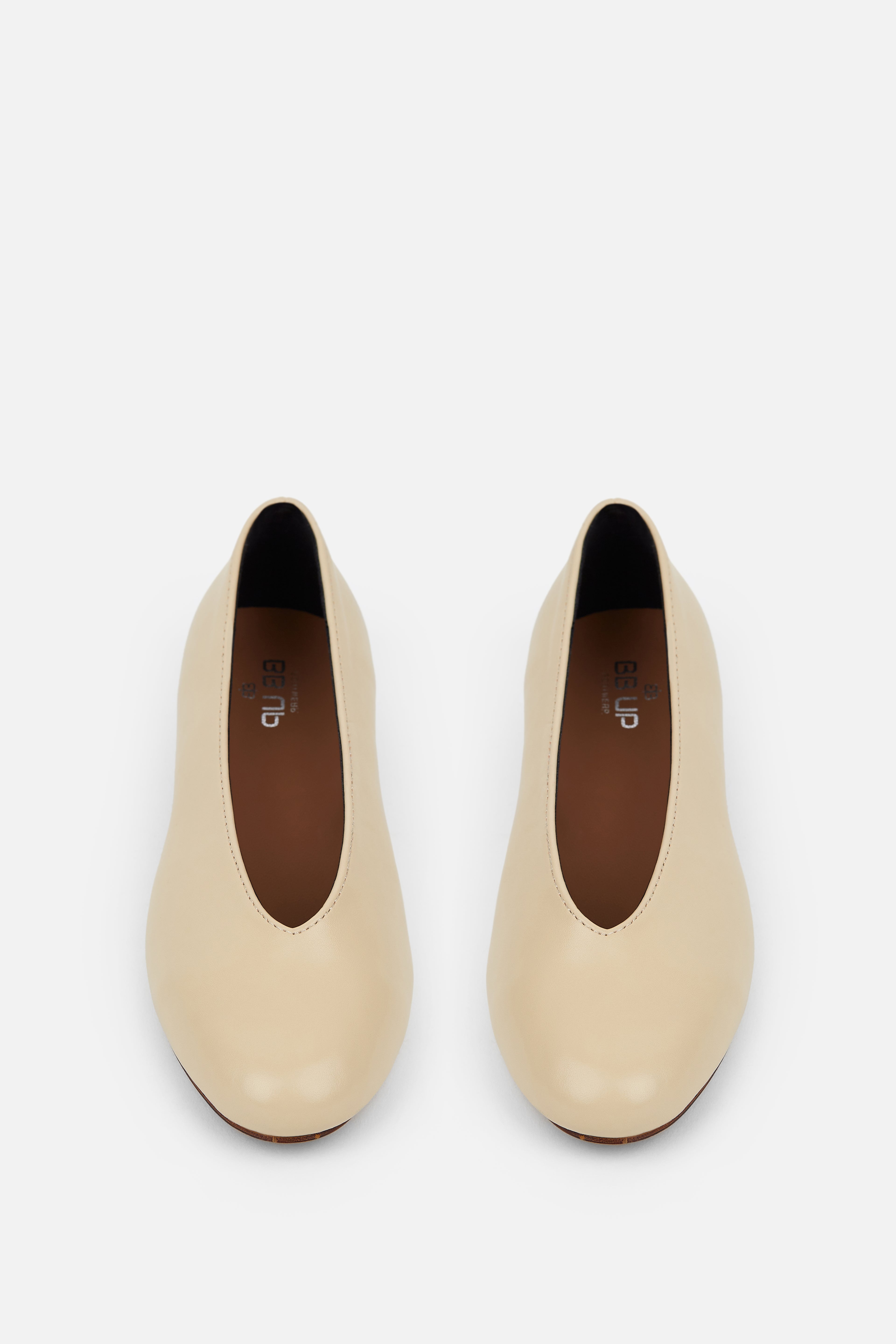 BAILARINA PLANA BEIGE MUJER MINIMAL CHIC