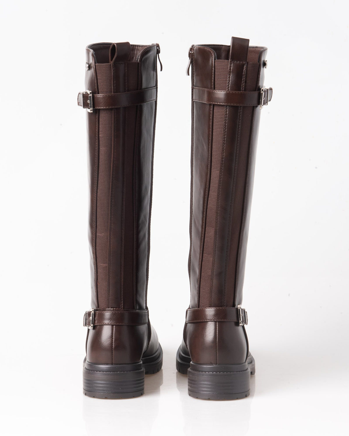 Bota alta motera marrón de mujer con hebillas y suela track – vista trasera