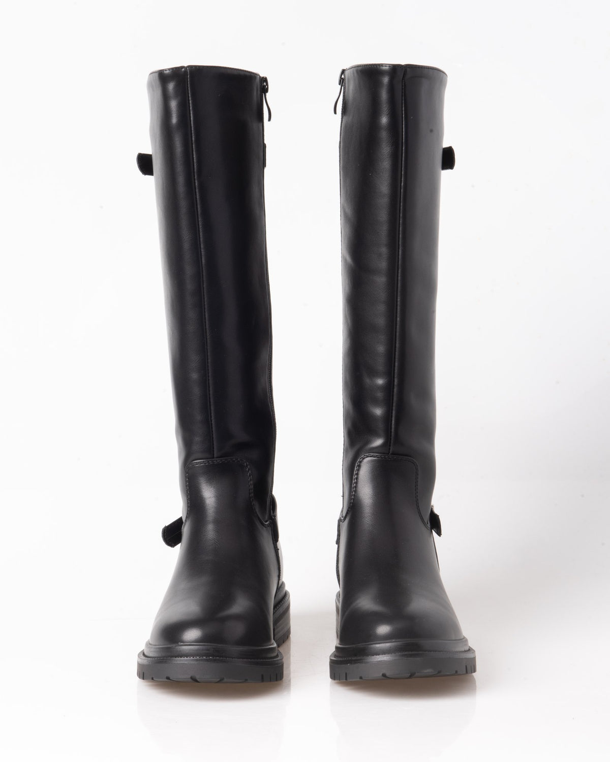 Bota alta motera negra de mujer con hebillas y suela track – vista frontal