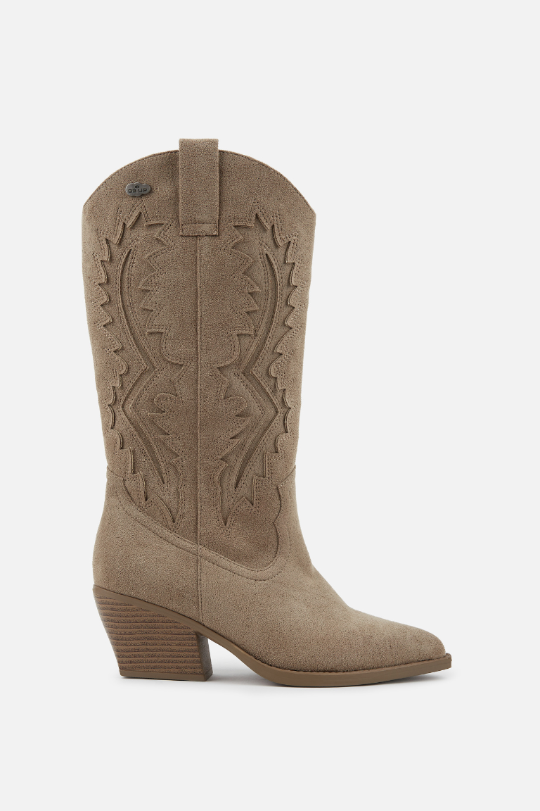 BOTA COWBOY DE MUJER BORDADA ANTE CREMA CON TACÓN