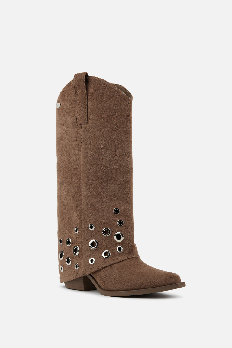 BOTA COWBOY TAUPE DE MUJER CON OJALES METÁLICOS
