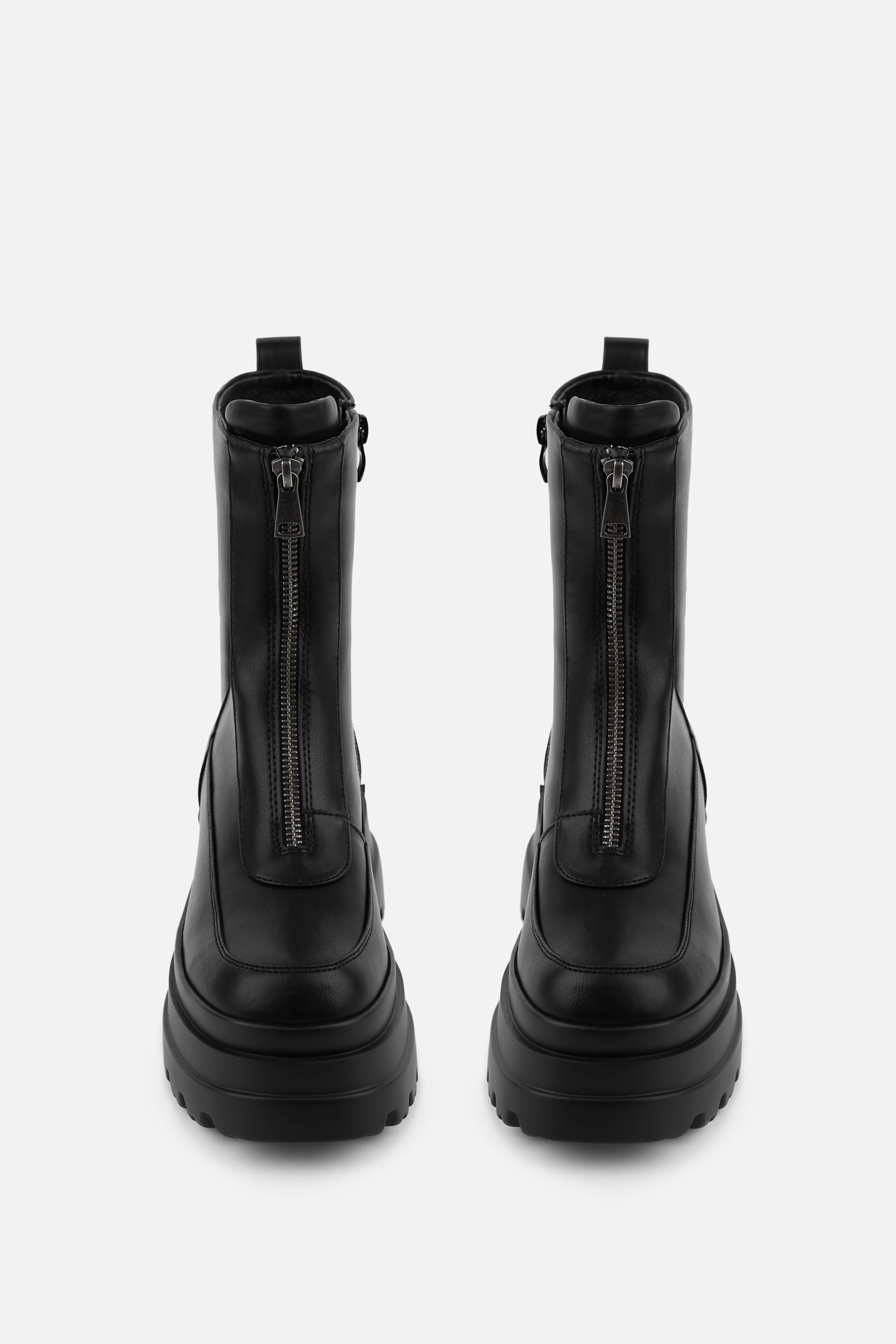 BOTA NEGRA DE MUJER  CON PLATAFORMA XL Y CREMALLERA CENTRAL