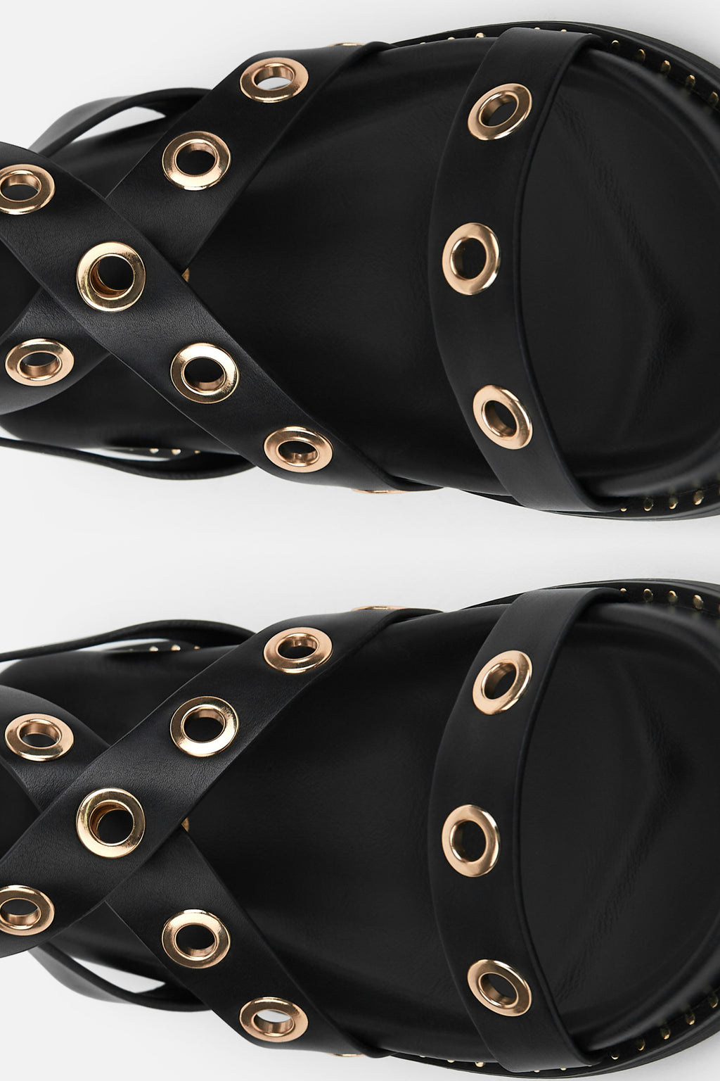 SANDALIA POLIPIEL NEGRA TACHUELAS MUJER URBAN STYLE